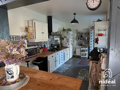 Maison, 230 m²