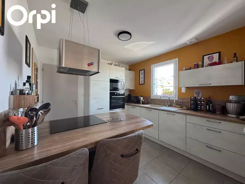 Maison, 112 m²