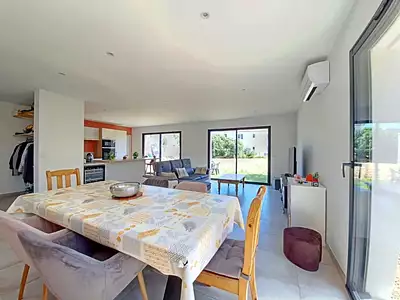 Maison, 139 m²