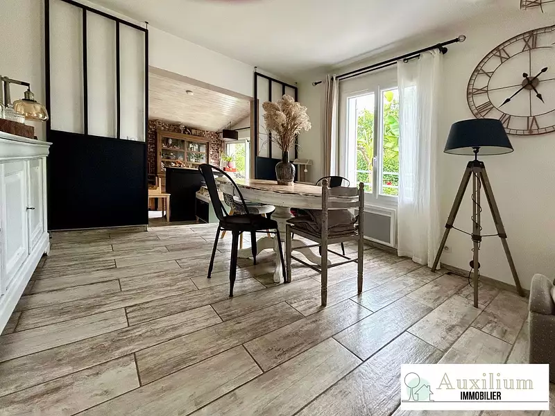 Maison, 104,18 m²
