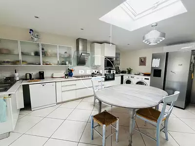 Maison, 189 m²