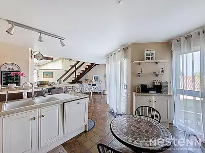 Maison, 160 m²
