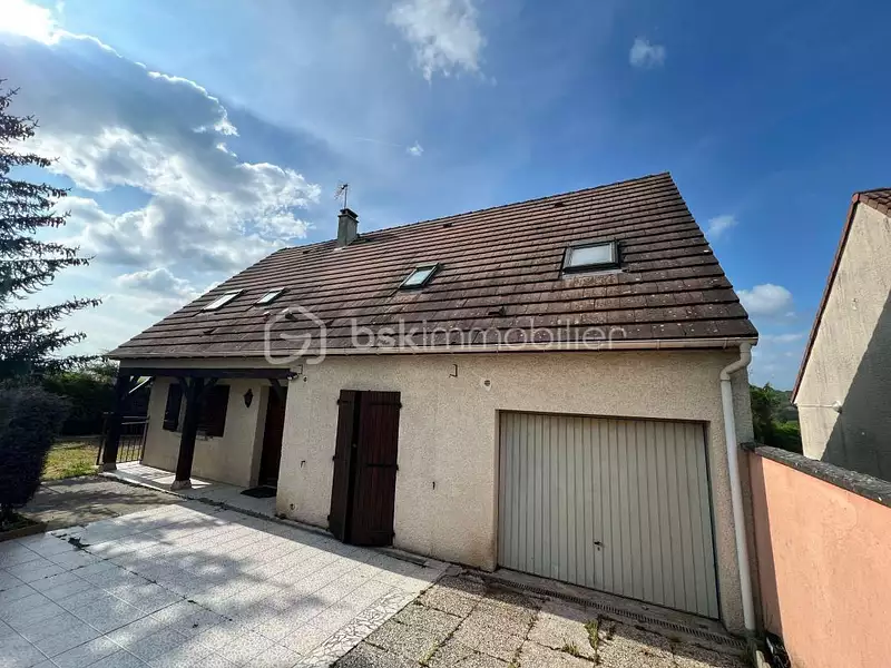Maison, 195 m²