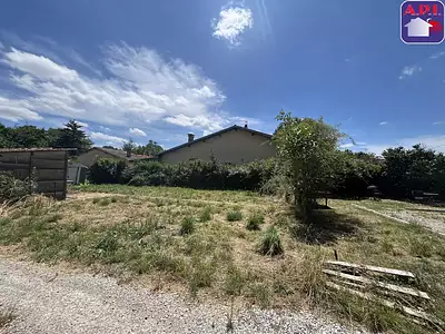 Terrain, 650 m²