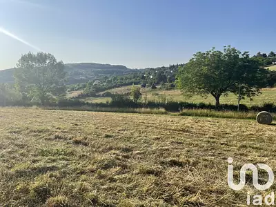 Terrain, 747 m²