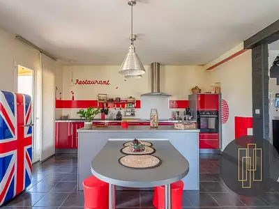 Maison, 130 m²