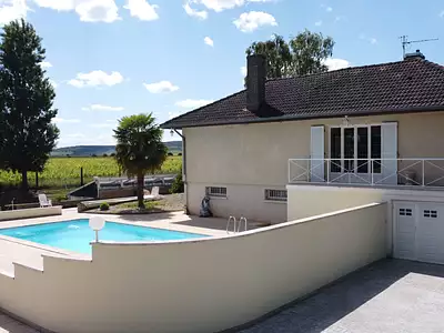 Maison, 225 m²