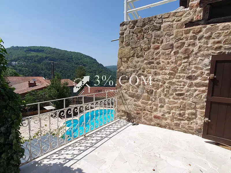 Maison, 156 m²