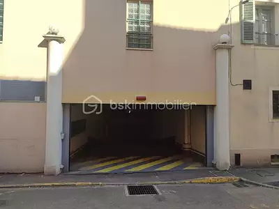 Parking, 15 m²