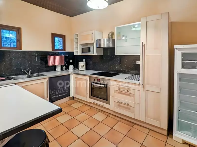 Maison, 99 m²