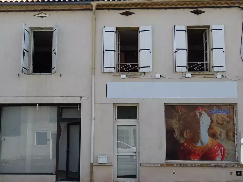 Immeuble, 172 m²