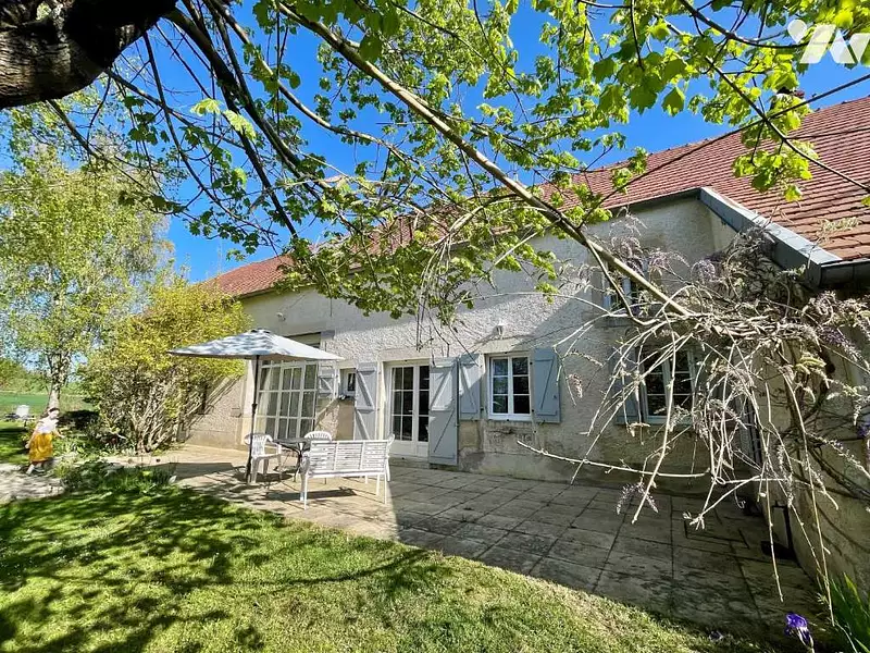 Maison, 260 m²