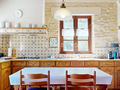 Maison, 215 m²