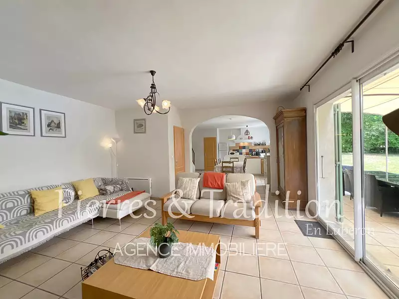 Maison, 122 m²