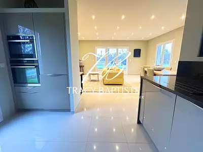 Maison, 115 m²