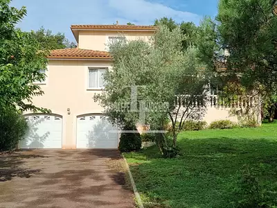 Maison, 134 m²