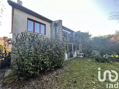 Maison, 141 m²