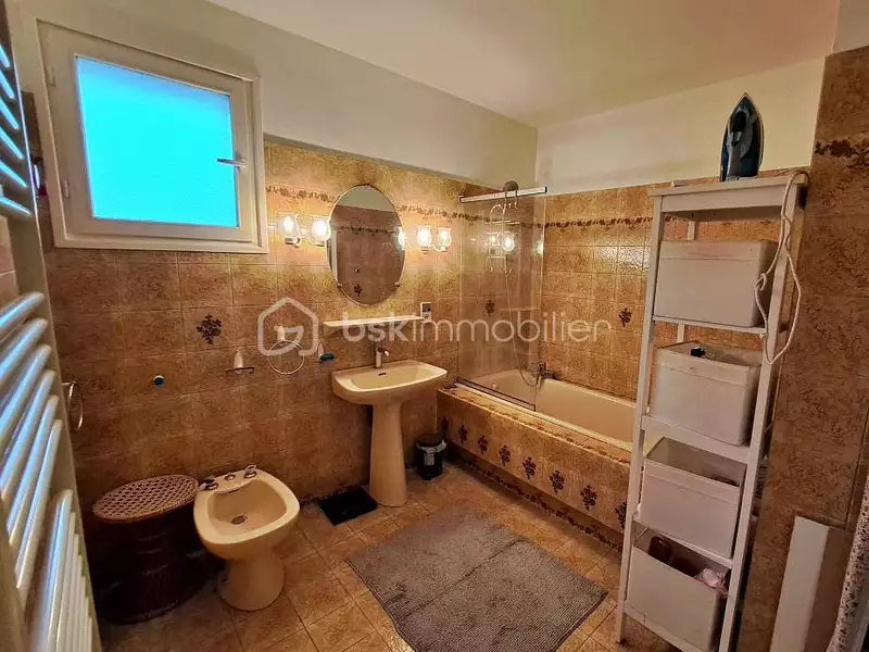 Maison, 114 m²