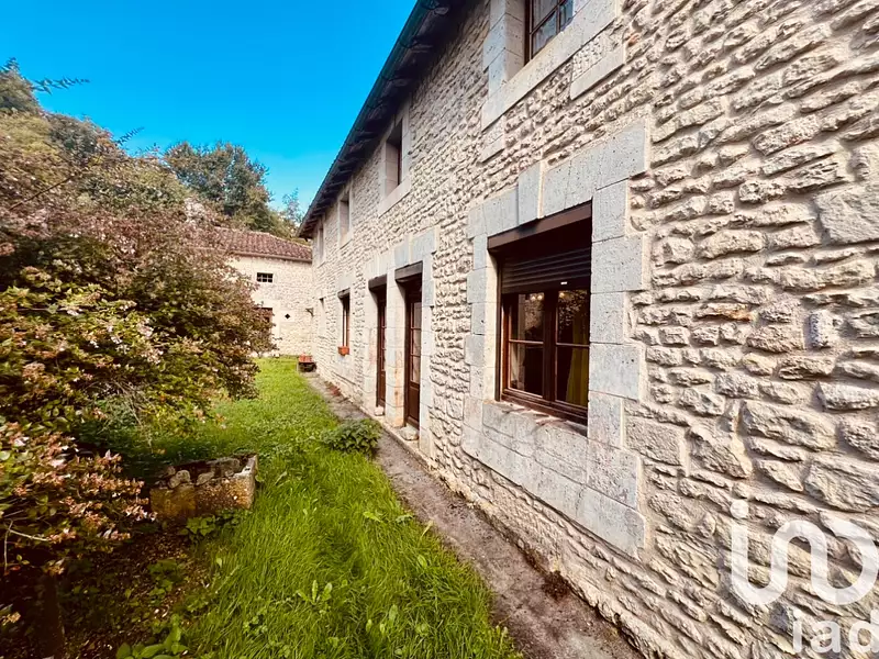 Maison, 200 m²