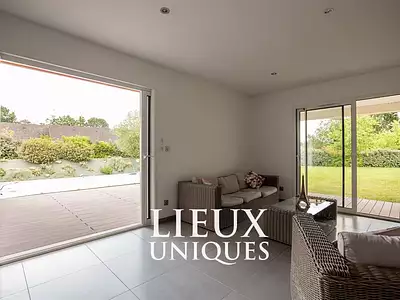 Maison, 218 m²