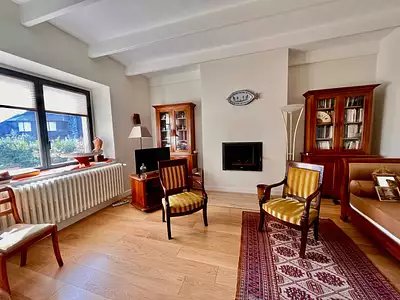 Maison, 225 m²
