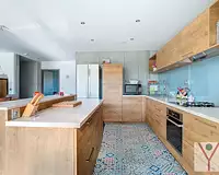 Maison, 213 m²