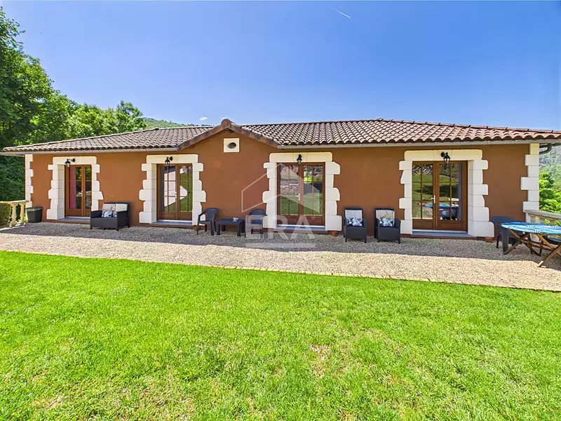Divers, 343 m²