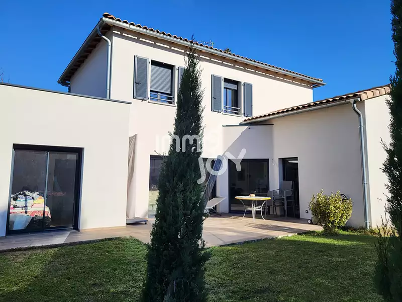 Maison, 150 m²