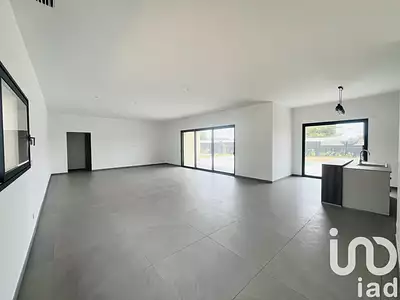 Maison, 167 m²