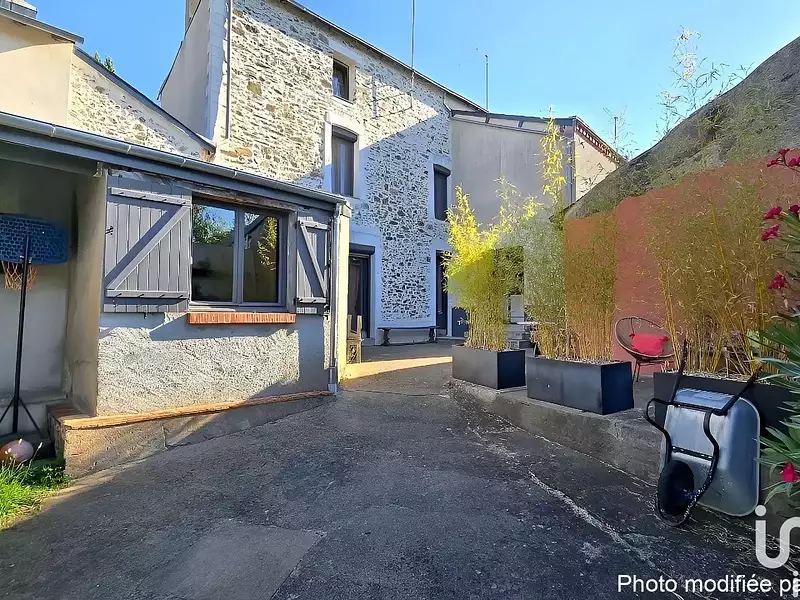 Maison, 185 m²