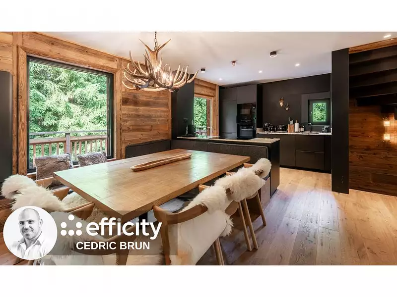 Maison, 230 m²