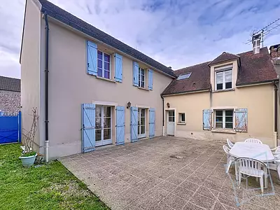 Maison, 164 m²