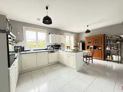 Maison, 169 m²