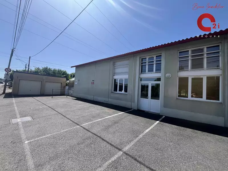 Immeuble, 403 m²