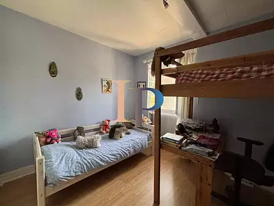 Maison, 239 m²