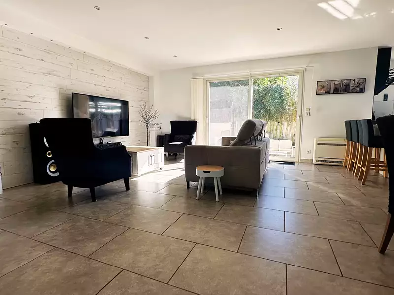 Maison, 102 m²