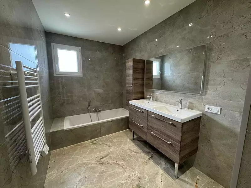 Maison, 105 m²