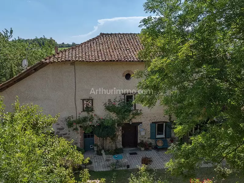 Maison, 185 m²