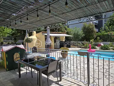Maison, 300 m²