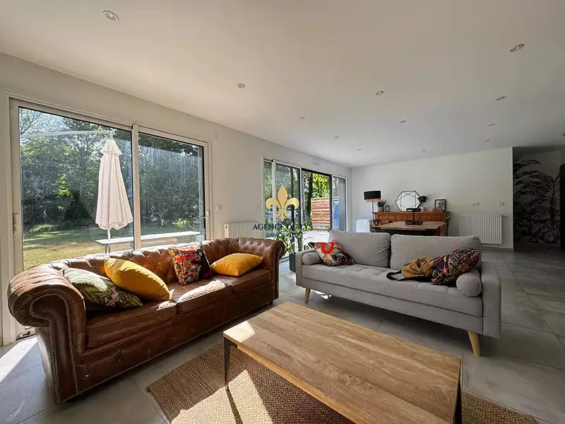 Maison, 140 m²