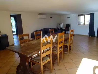 Maison, 300 m²