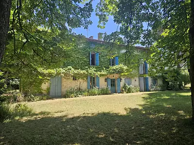 Maison, 240 m²