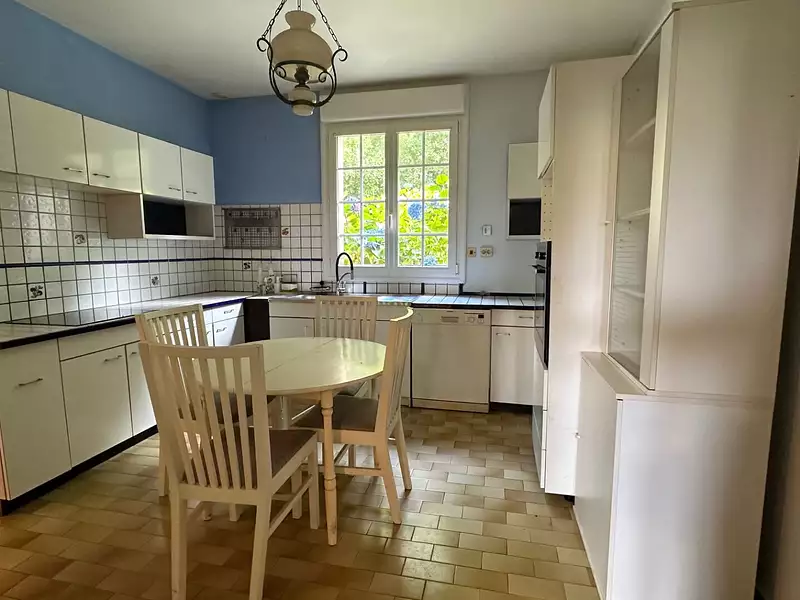 Maison, 202 m²