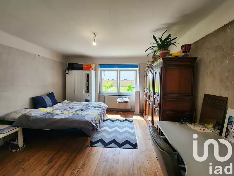 Maison, 197 m²
