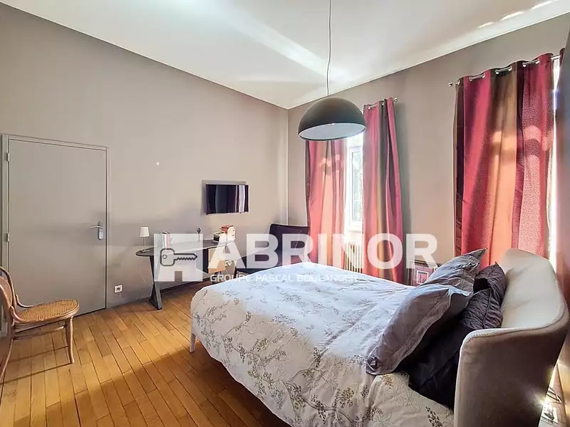 Maison, 307 m²