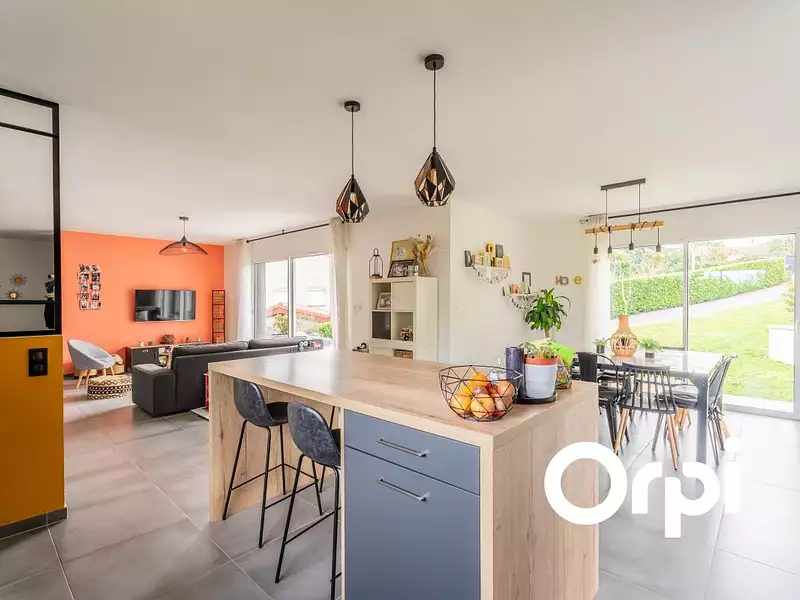 Maison, 132 m²