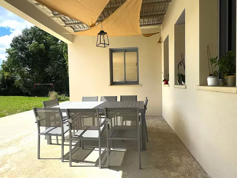 Maison, 220 m²
