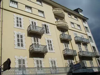 Immeuble, 1 856 m²