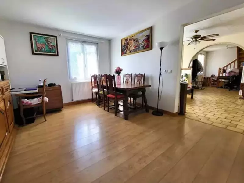 Maison, 140 m²