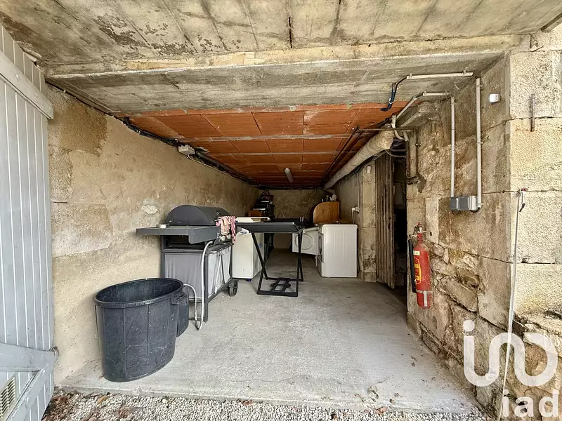 Immeuble, 121 m²